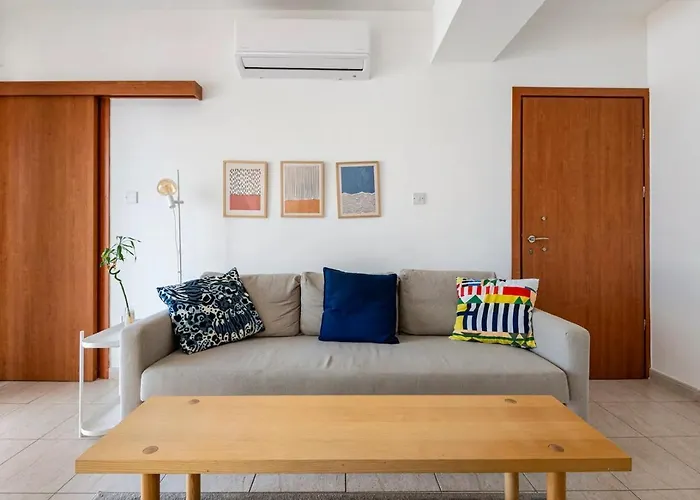 Top Floor Apartment City Center